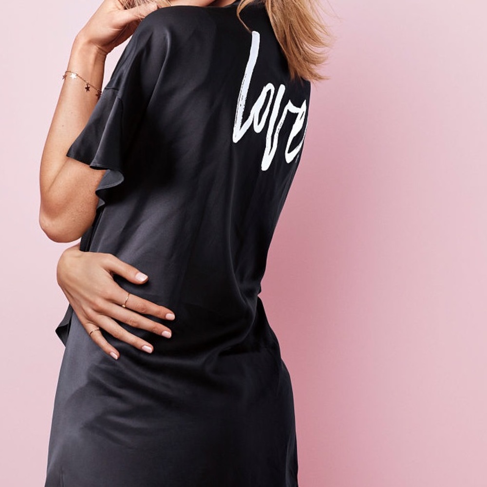 Victoria Secret LOVE black kimono robe